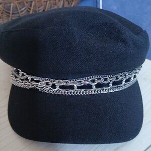 NEW Women's NEWSBOY Fashion BLACK Style w/ CHAINS on Brim Hat